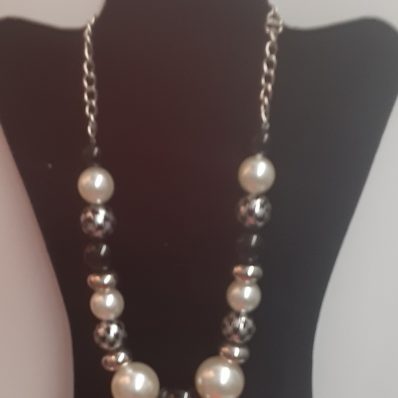 Houndstooth Accessories - Picture 7 of 16